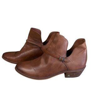 Sam Edelman booties size 8